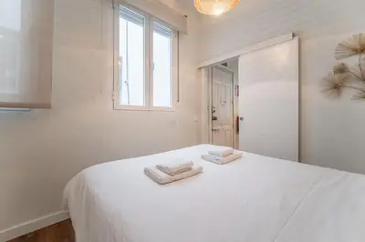 Cama o camas de una habitación en Modern comfortable -1 Bedroom 1Bath-Malasaña