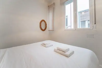 Cama o camas de una habitación en Modern comfortable -1 Bedroom 1Bath-Malasaña