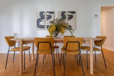 Plano de Elegant exclusive -3 Bdrs 2 Baths -Salamanca