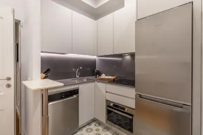 Una cocina o zona de cocina en Charming Apartment in the Heart of Las Letras