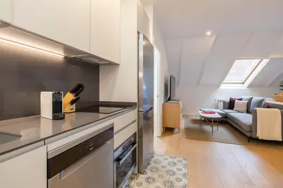 Una cocina o zona de cocina en Charming Attic with Terrace in Las Letras