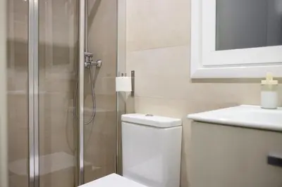 Un baño de Apartamento en Calle Pez, Madrid