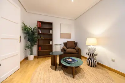 Zona de estar de FER55D - Amplio piso 3 dormitorios en Moncloa, Madrid - Alquiler temporal