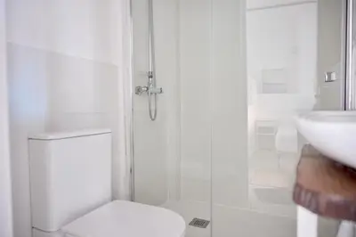 Un baño de Apartamento en zona de Comillas, Madrid