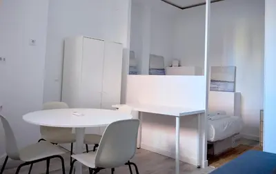 Cama o camas de una habitación en Apartamento en zona de Comillas, Madrid