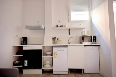 Una cocina o zona de cocina en Apartamento en zona de Comillas, Madrid