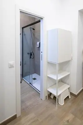 Un baño de Cozy studio in Chamberí