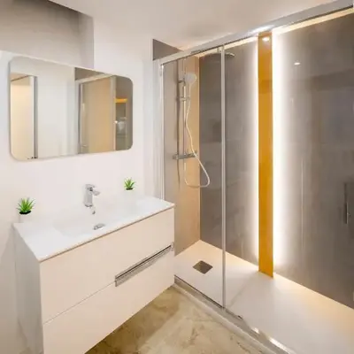 Coqueto apartamento a 1km Puerta del Sol izq