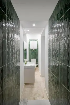 Un baño de A charming apartment 1 km from Puerta del Sol dcha