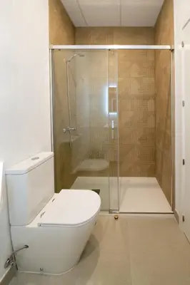 Plano de Apartamento de 3 habitaciones en Adelfas