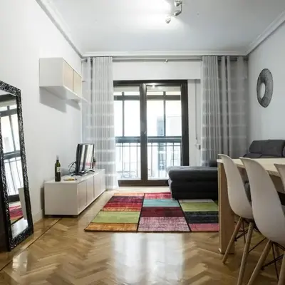 Madrid City Center with Garage 3 bedrooms 2 baths