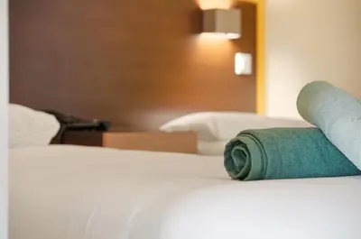 Cama o camas de una habitación en Apartamento reformado cerca del Retiro