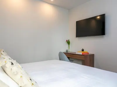 Una televisión o centro de entretenimiento en Cituspace Alcalá