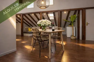 Plano de Plaza Mayor City Center Apartment