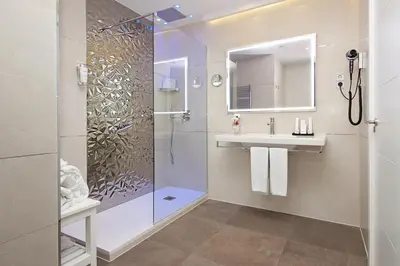Un baño de Grupotel Mayorazgo
