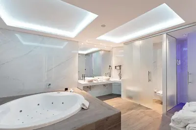 Un baño de Grupotel Mayorazgo