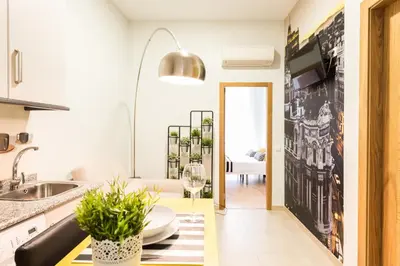 Una cocina o zona de cocina en Smartr Madrid Chueca