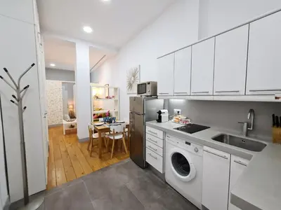 Una cocina o zona de cocina en Madrid Sol Home