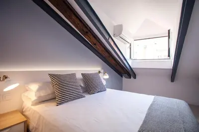 Cama o camas de una habitación en Apartment in Malasaña