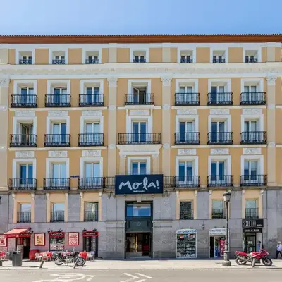 Mola Hostel