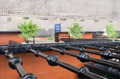 Plano de Oriente Suites