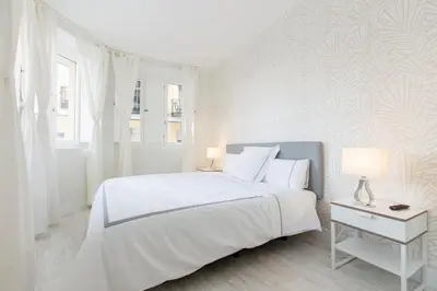 Cama o camas de una habitación en BookinMadrid - Plaza Mayor - Plaza Cascorro