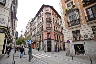 El barrio de los alrededores o un barrio cerca de este hostal o pensión