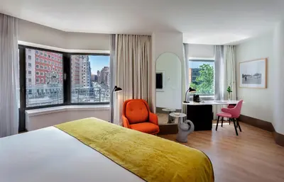 Cama o camas de una habitación en Barceló Torre de Madrid