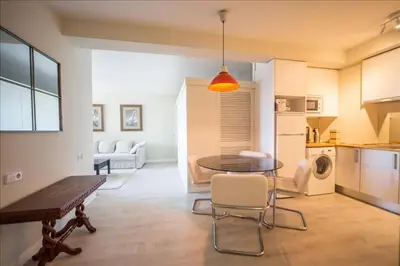Una cocina o zona de cocina en Colon Suites