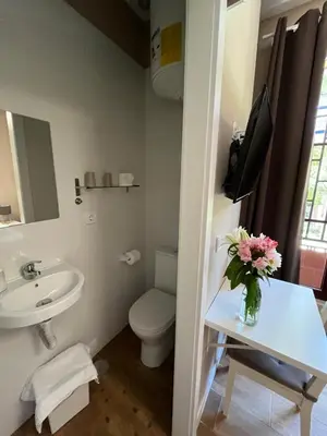Un baño de Palacete de la Almudayna