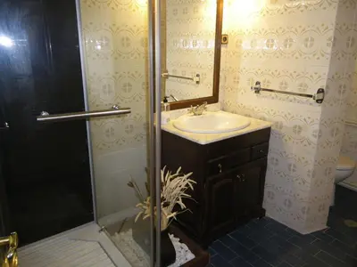 Un baño de Atocha Palace