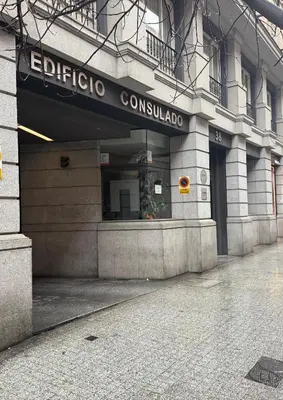 Fachada o entrada de Hostal Atocha Almudena Martín