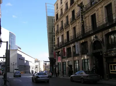 El barrio de los alrededores o un barrio cerca de este hostal o pensión