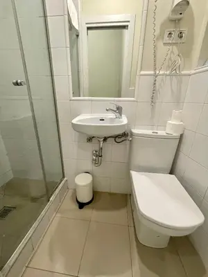 Un baño de Hostal Madrid