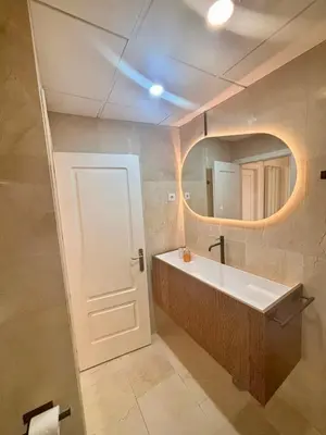 Un baño de Tríplex Lujo 5 Dormitorios en Sol Four Seasons y Canalejas