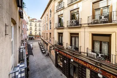Edificio en el que se encuentra el apartamento