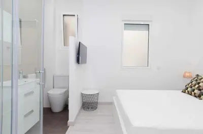 Un baño de We Madrid Casa Arriaza