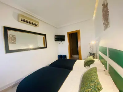 Cama o camas de una habitación en Manuel Becerra - Plaza de toros Ventas - ALQUILER TEMPORAL - HOSPITALES
