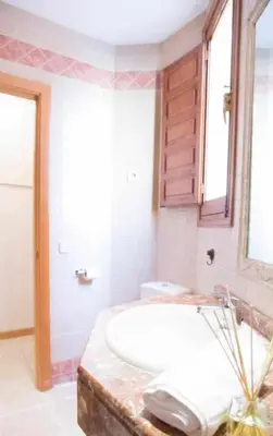 Cama o camas de una habitación en Un ideal estudio para conocer Madrid