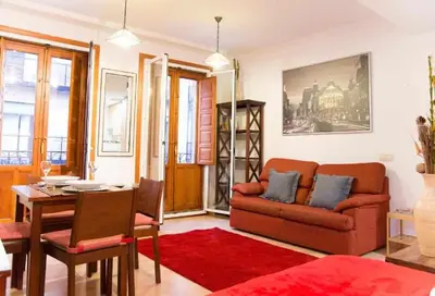 Zona de estar de Un ideal estudio para conocer Madrid