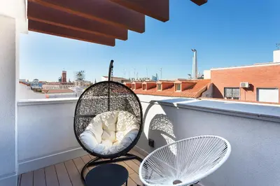 Un balcón o terraza de B&B HOTEL Madrid Centro Puerta del Sol