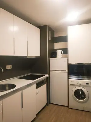 Una cocina o zona de cocina en Apartamento con Estilo en Plaza España - Ubicación Premium