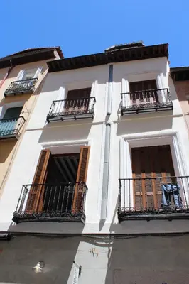 Edificio en el que se encuentra el apartamento