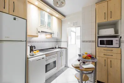 Una cocina o zona de cocina en Apavonia Apartamento 3 dormitorio Distrito Latina Madrid
