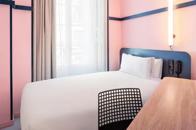Cama o camas de una habitación en B&B HOTEL Madrid Centro Plaza Mayor