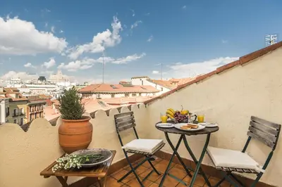 Un balcón o terraza de Waou Plaza Mayor I - Alquiler Corta Duración
