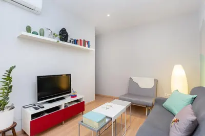 Una televisión o centro de entretenimiento en Amparo