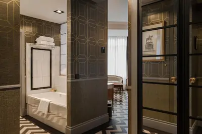 Un baño de Relais & Châteaux Heritage Hotel