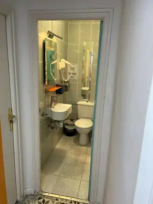 Un baño de Casa de Huéspedes Almansa