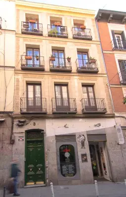 Edificio en el que se encuentra el apartamento